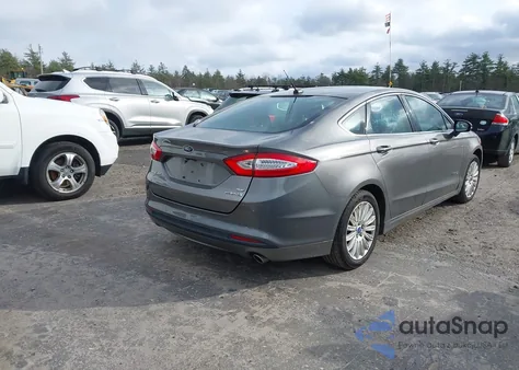 2013 Ford Fusion Hybrid Se из США, поврежденный, VIN 3FA6P0LU0DR205835